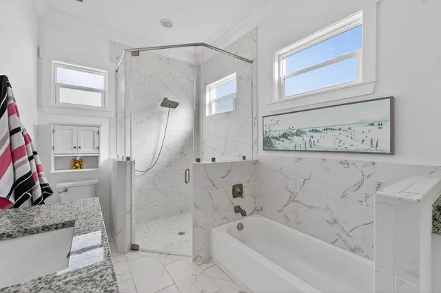 $775,000 | 443 Southeast Dolphin Drive, Stuart, FL 34996