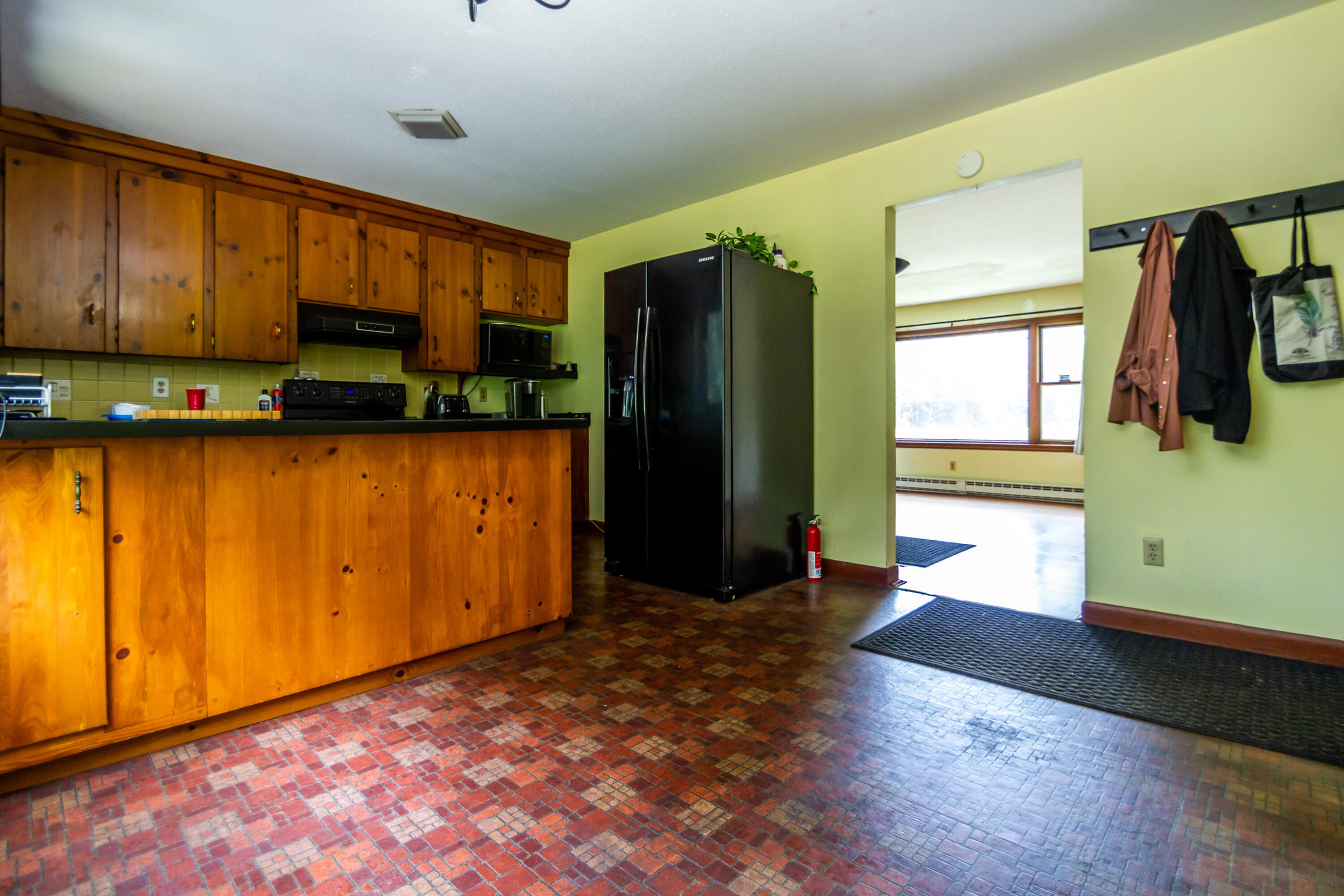 583 Augusta Road Jefferson, ME 04348 - Photo 6 of 45 IMG_0927