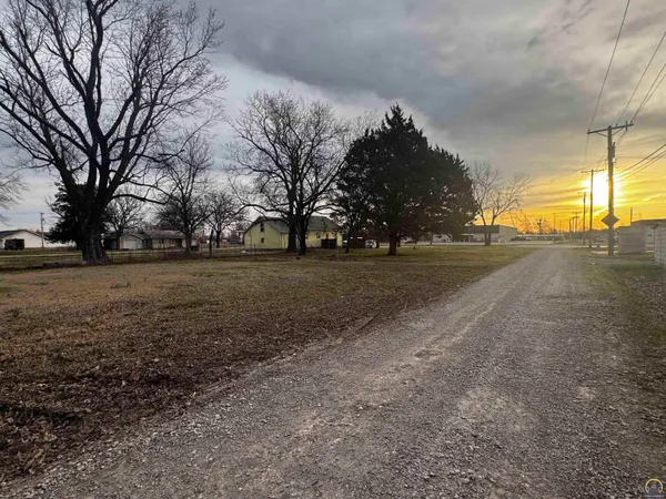 $20,000 | 0 North 9th Street, Unit 0MARKET, Osage City, KS 66523