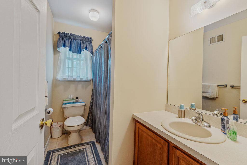 9 Dickerson Road Hillsborough, NJ 08844 - Photo 15 of 36 Gallery Image 15