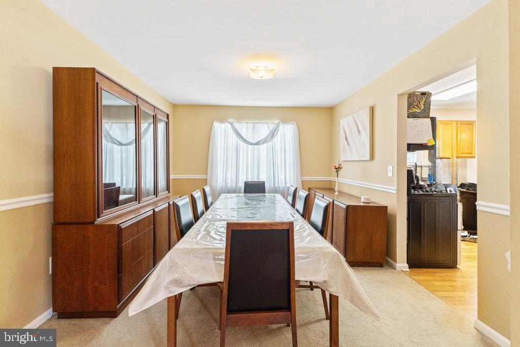 9 Dickerson Road Hillsborough, NJ 08844 - Photo 24 of 36 Gallery Image 24