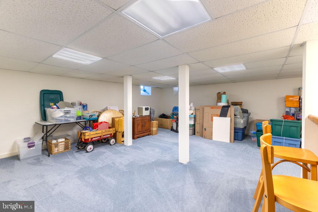 9 Dickerson Road Hillsborough, NJ 08844 - Photo 8 of 36 Gallery Image 8