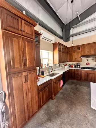 $389,000 | 7796 North Meridian Road, Perrysville, IN 47974