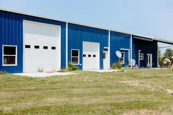 $389,000 | 7796 North Meridian Road, Perrysville, IN 47974