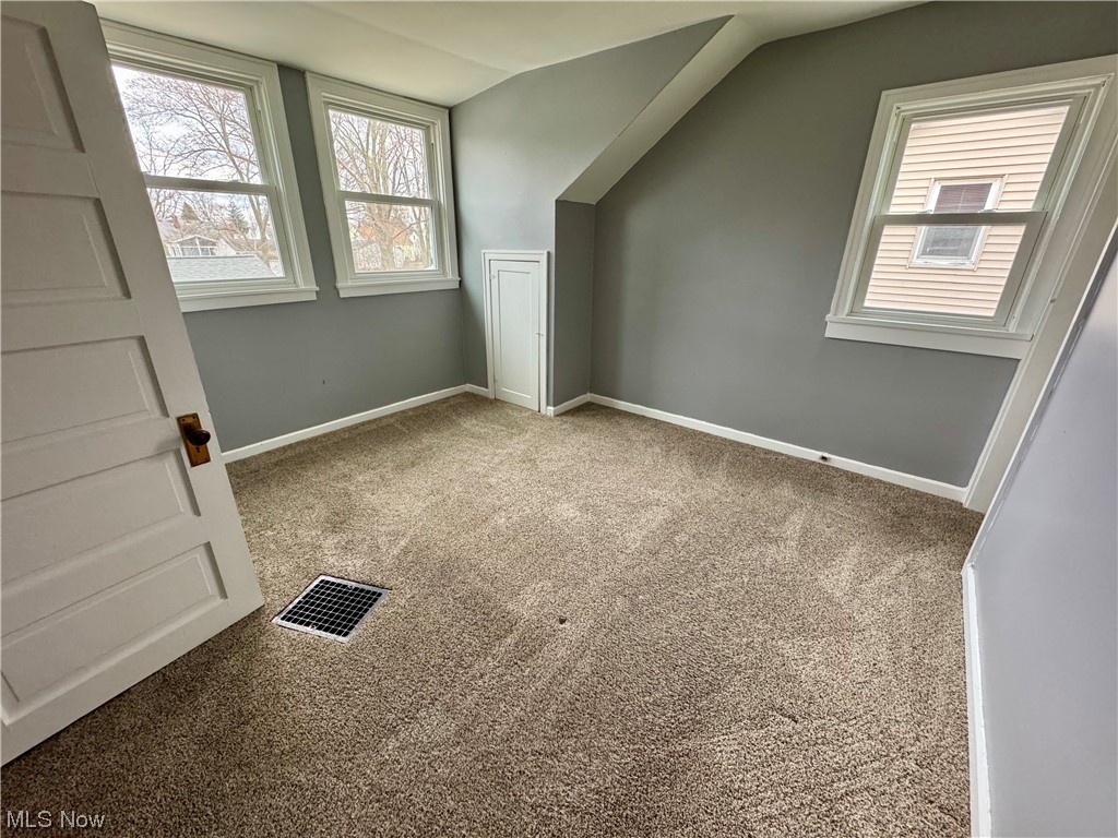 1171 Lander Road Cleveland, OH 44124 - Photo 15 of 16