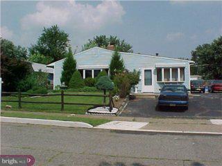 6 Vista Road Levittown, PA 19057 - Photo 1 of 6 Gallery Image 1