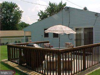 6 Vista Road Levittown, PA 19057 - Photo 2 of 6 Gallery Image 2