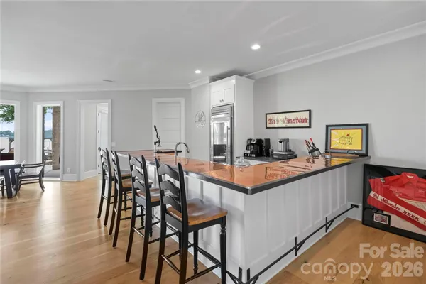 $6,450,000 | 8170 Bay Pointe Drive, Denver, NC 28037