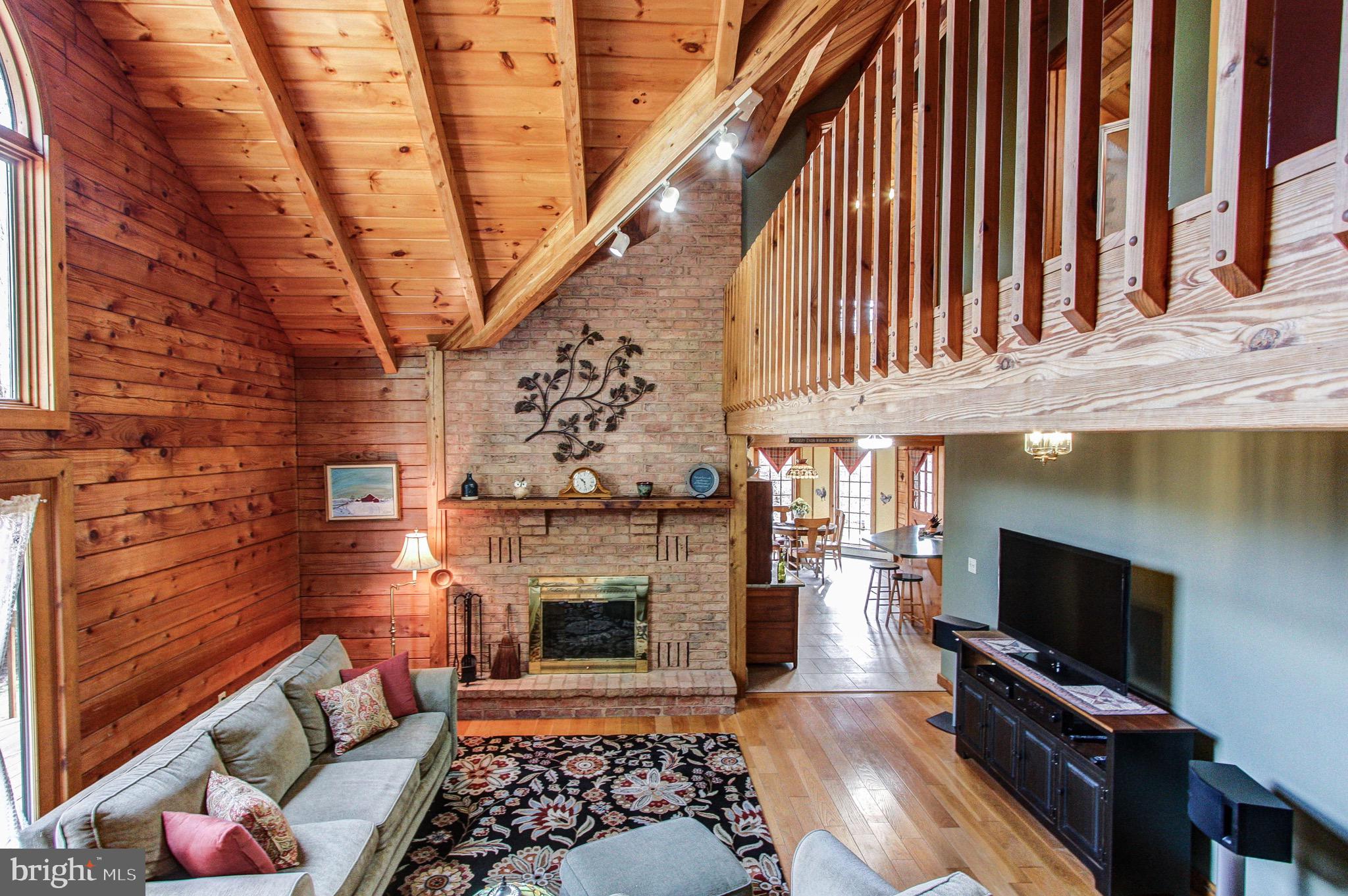 2599 Hill Road Green Lane, PA 18054 - Photo 3 of 71 Gallery Image 3