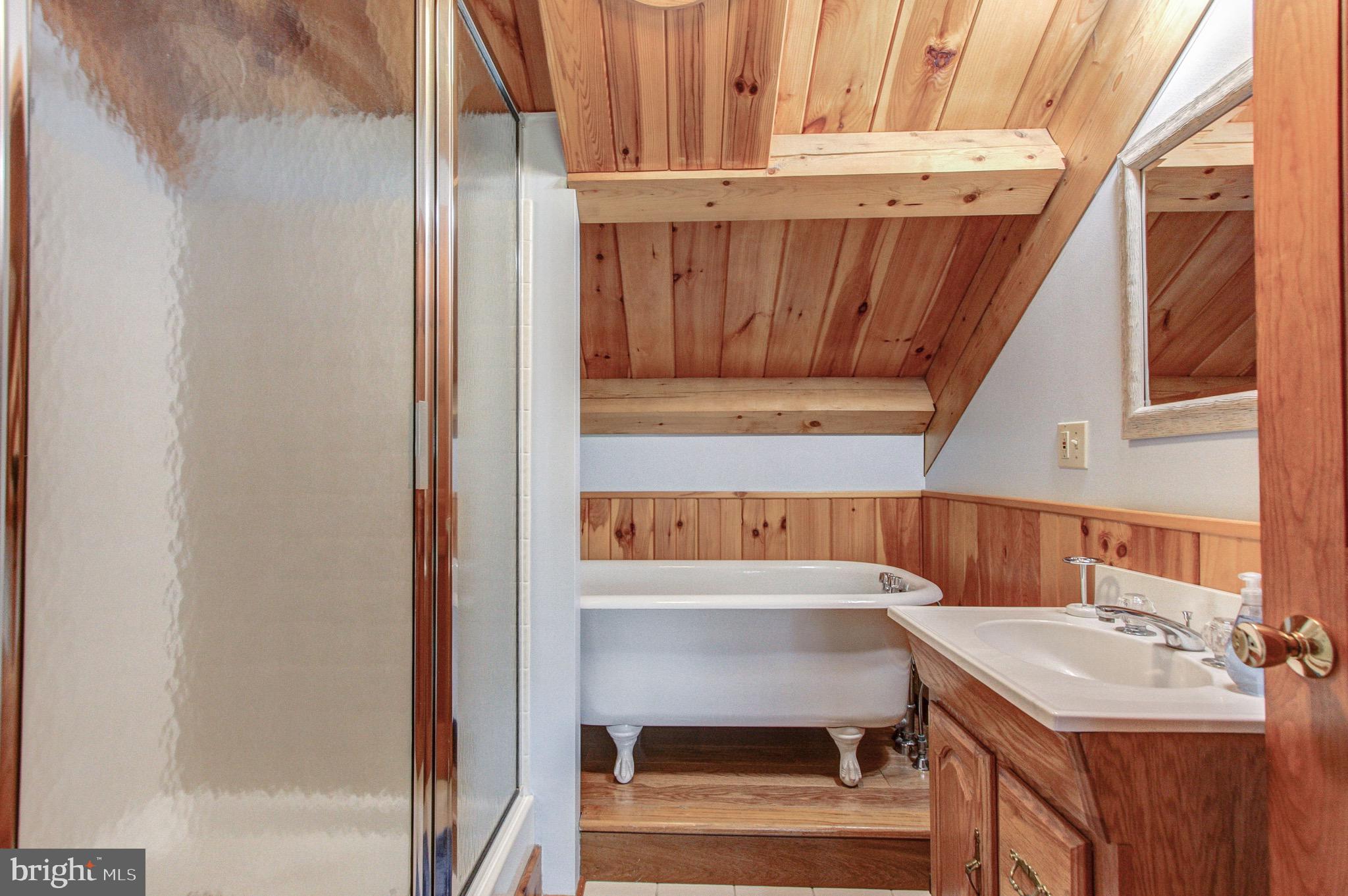 2599 Hill Road Green Lane, PA 18054 - Photo 43 of 71 Gallery Image 43
