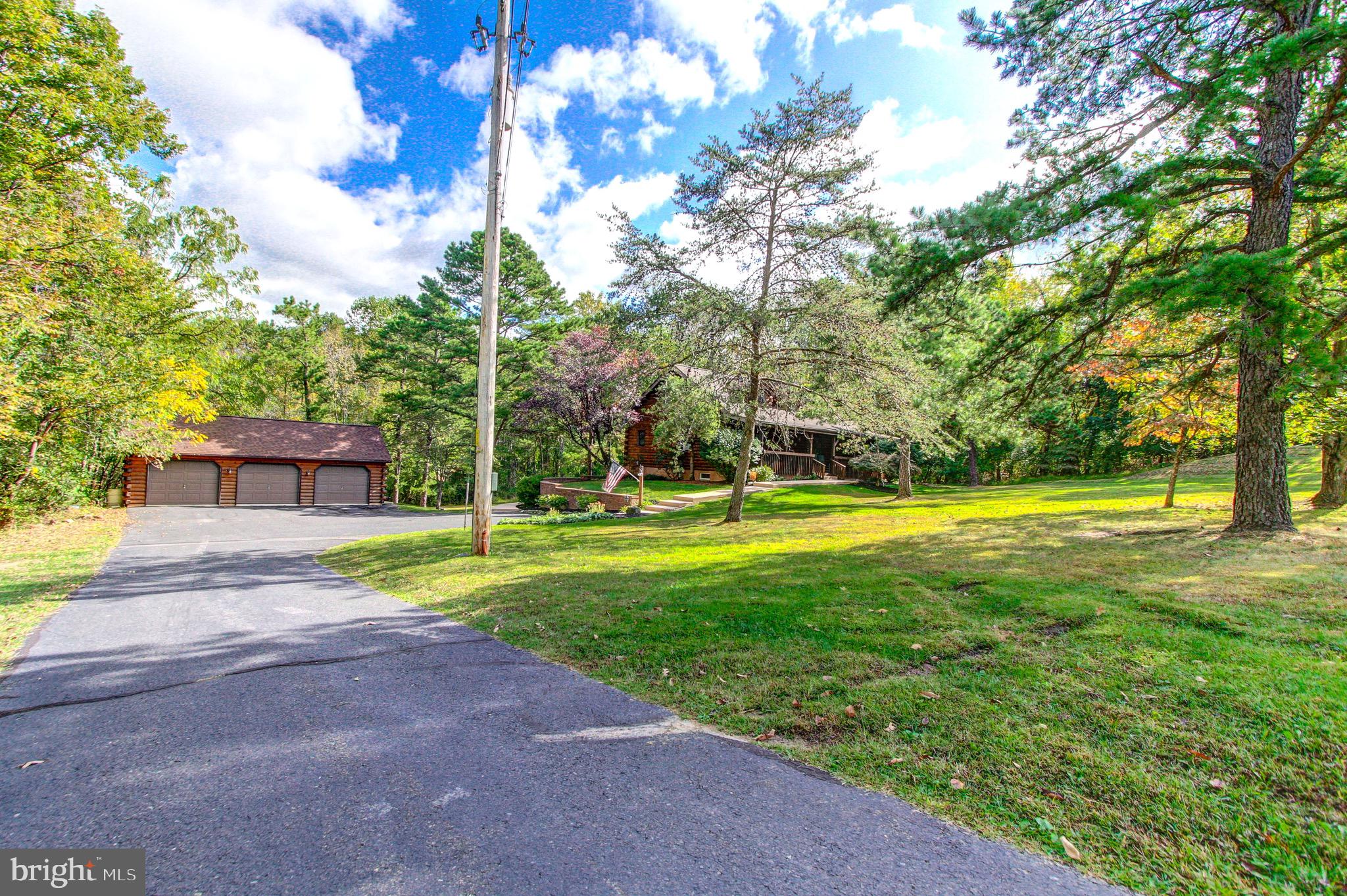 2599 Hill Road Green Lane, PA 18054 - Photo 58 of 71 Gallery Image 58