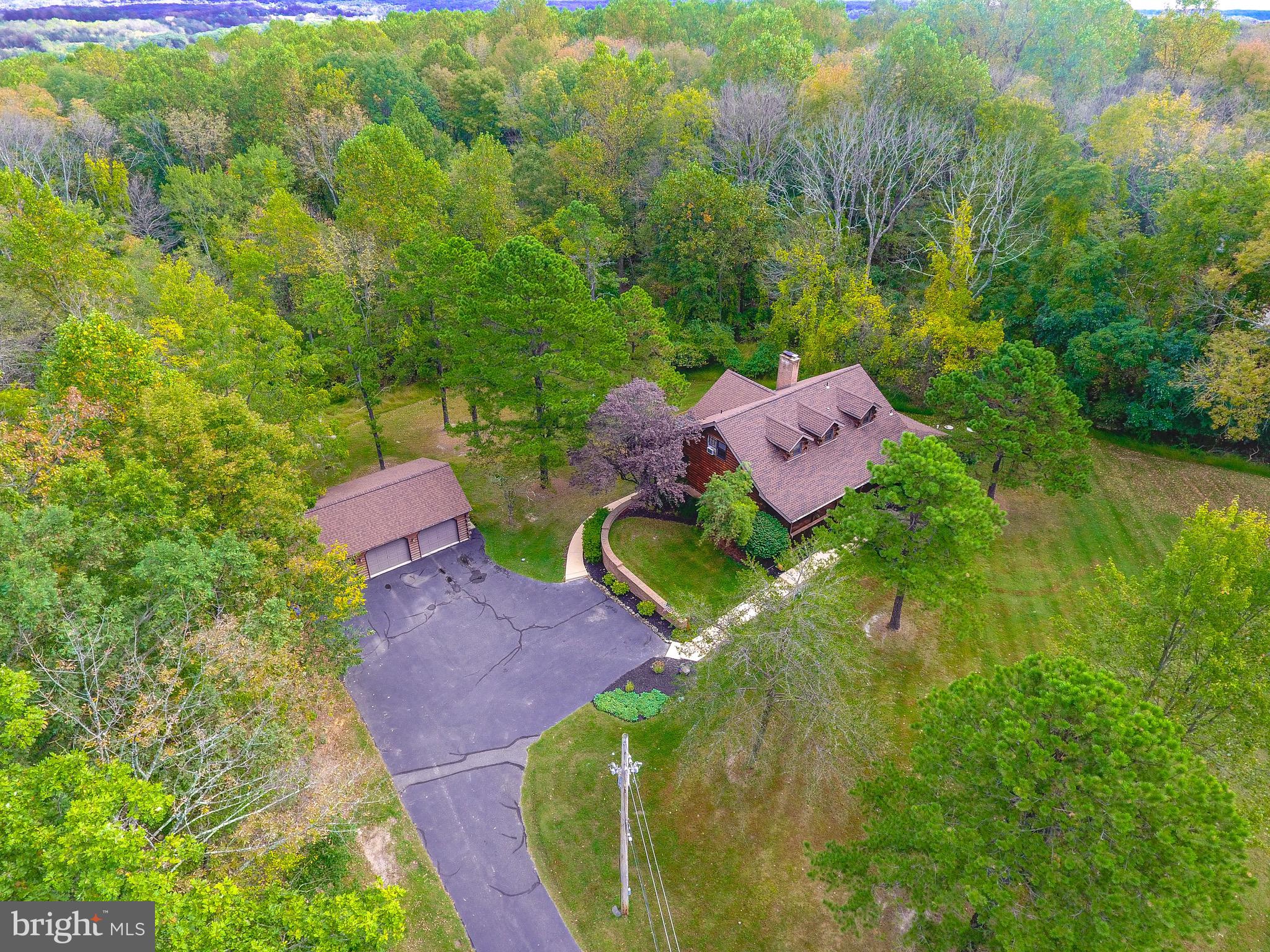 2599 Hill Road Green Lane, PA 18054 - Photo 10 of 71 Gallery Image 10