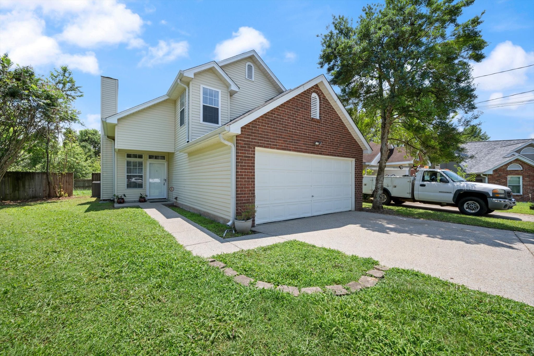 809 Tamarack South Madison, TN 37115 - Photo 1 of 24