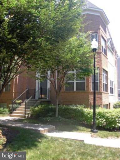 10275 Rutland Round Road, Unit 41 Columbia, MD 21044 - Photo 1 of 17 Beautiful, secluded end-unit home