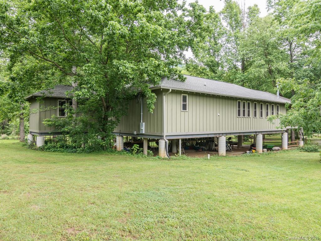 219 Azalea Road East, Unit A Asheville, NC 28805 - Photo 2 of 31 Gallery Image 2