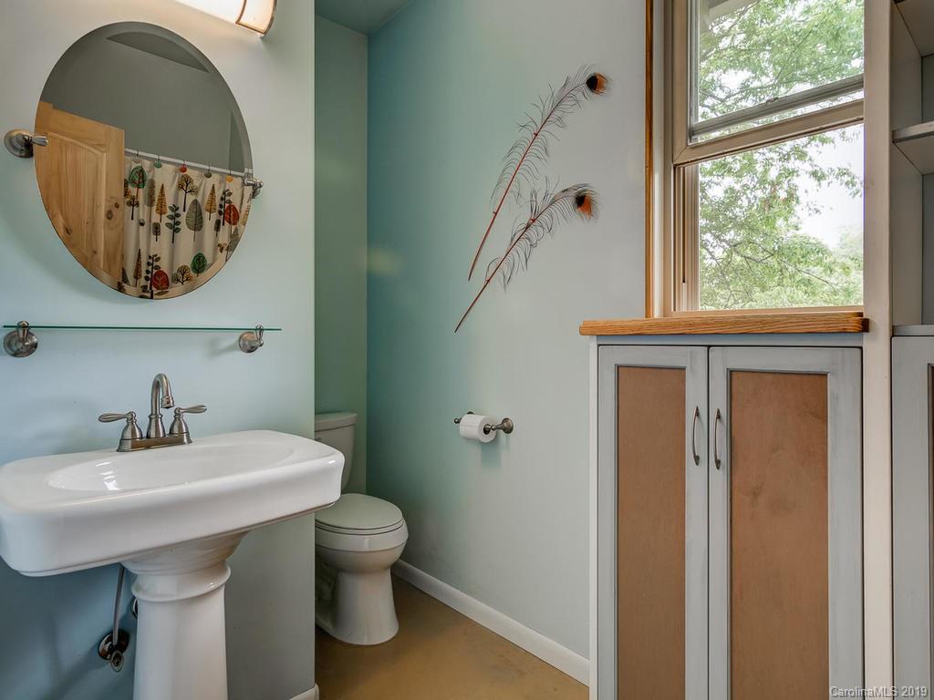 219 Azalea Road East, Unit A Asheville, NC 28805 - Photo 22 of 31 Gallery Image 22