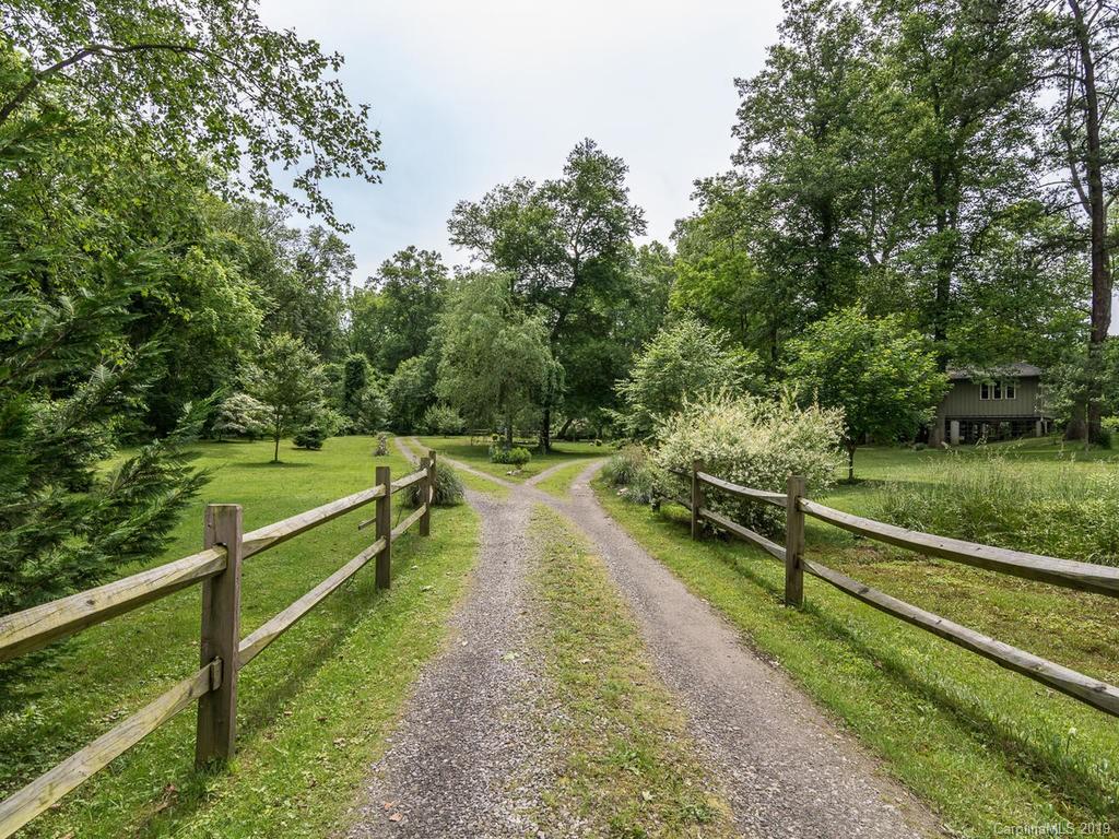 219 Azalea Road East, Unit A Asheville, NC 28805 - Photo 24 of 31 Gallery Image 24