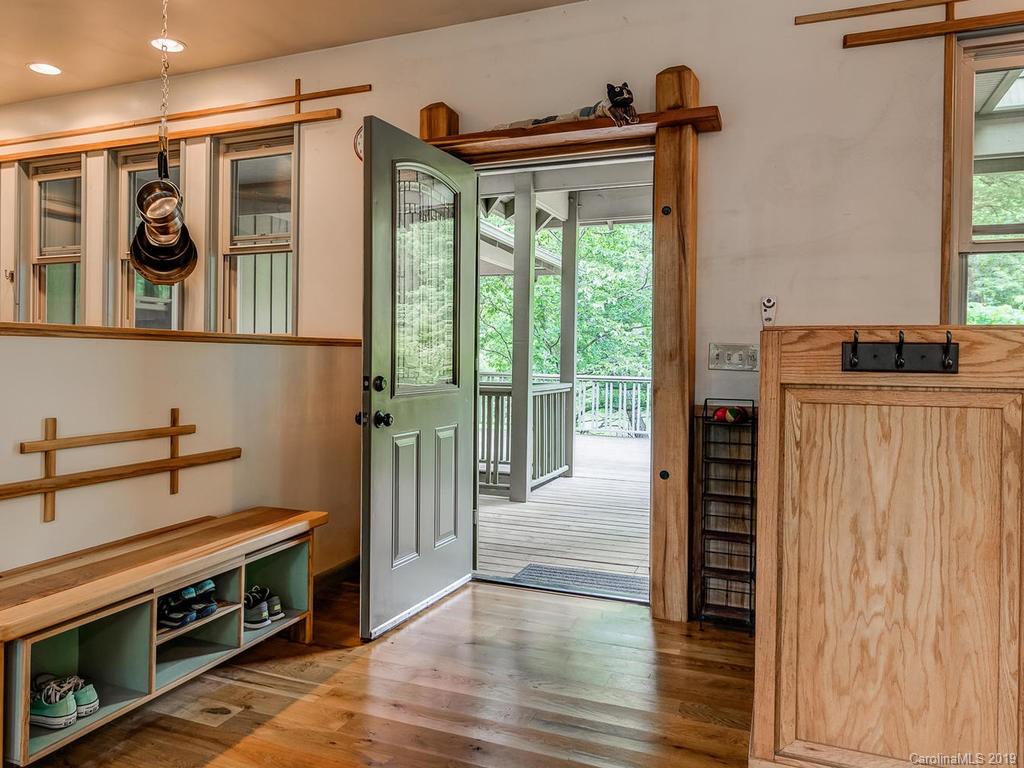 219 Azalea Road East, Unit A Asheville, NC 28805 - Photo 8 of 31 Gallery Image 8