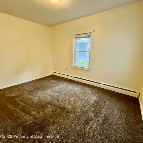 $1,200 | 208 1st Street, Unit 1, Dalton, PA 18414