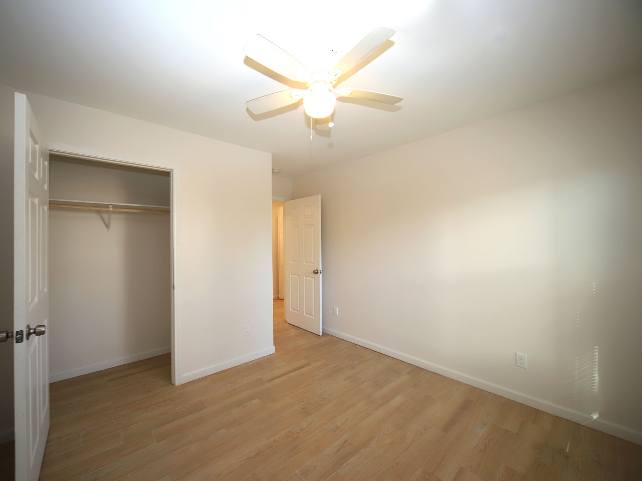 6709 Greenhurst Street, Unit A Houston, TX 77091 - Photo 6 of 8