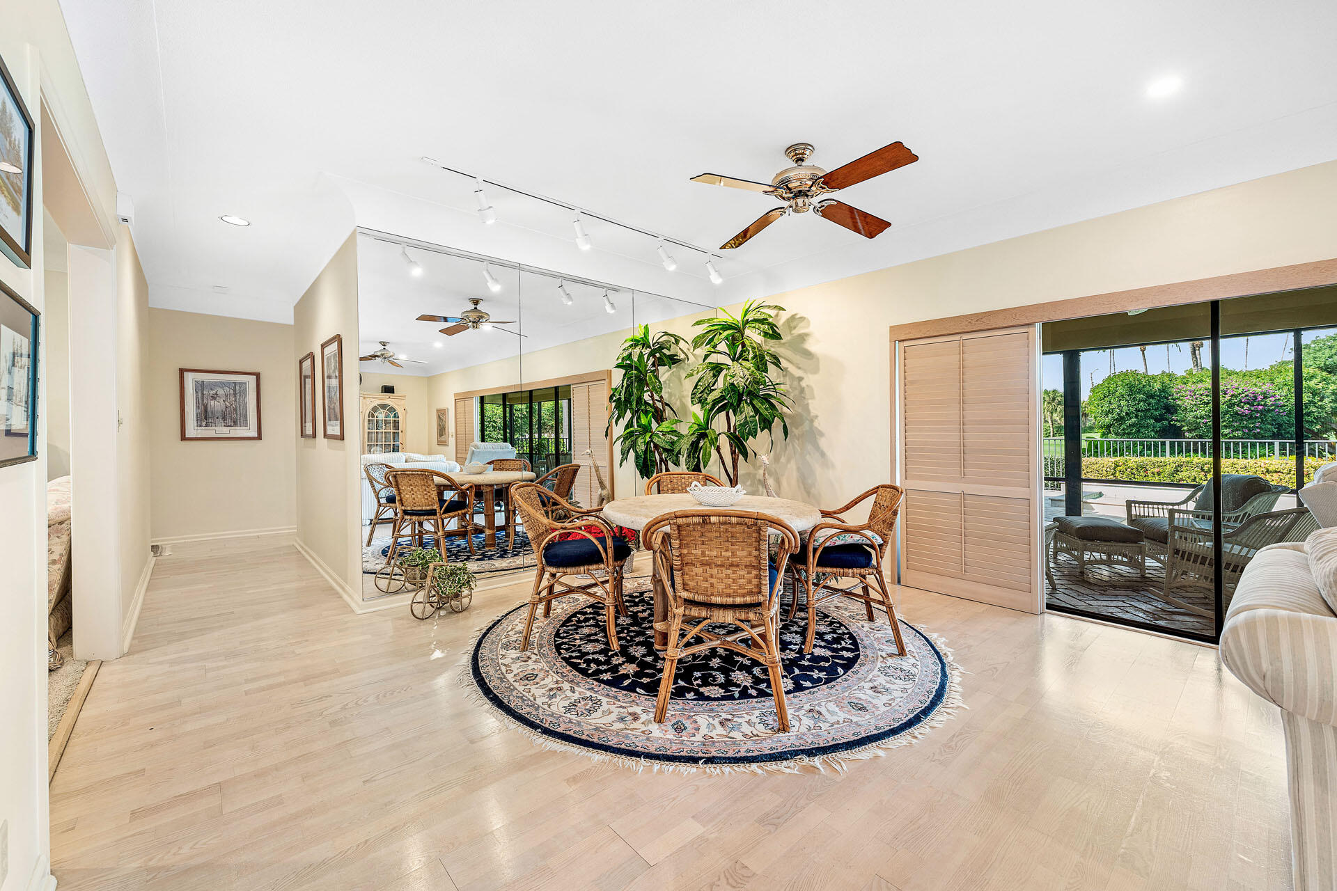 1851 Thatch Palm Drive Boca Raton, FL 33432 - Photo 19 of 62 1851_Thatch_Palm_Drive_19