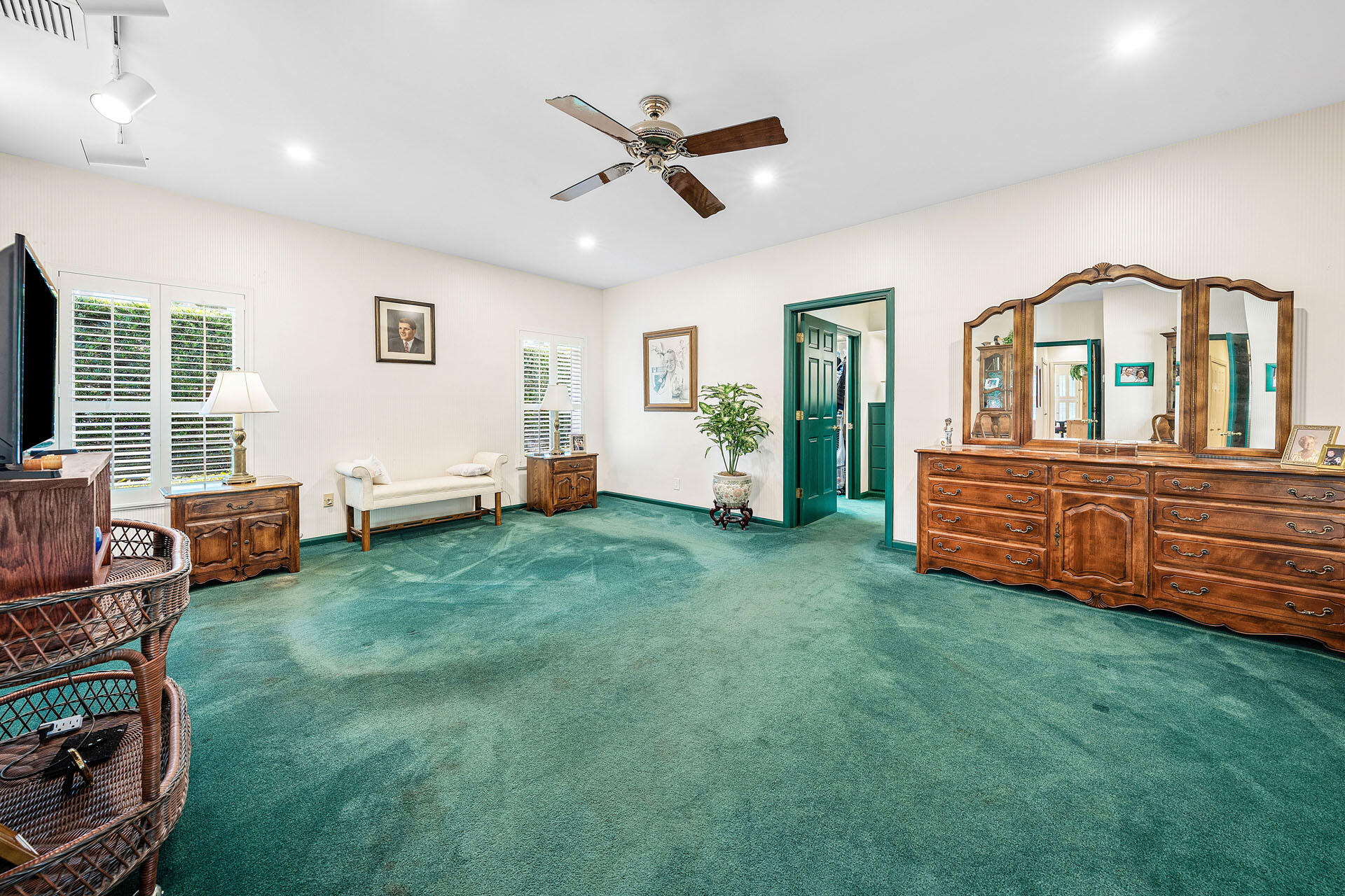 1851 Thatch Palm Drive Boca Raton, FL 33432 - Photo 32 of 62 1851_Thatch_Palm_Drive_32