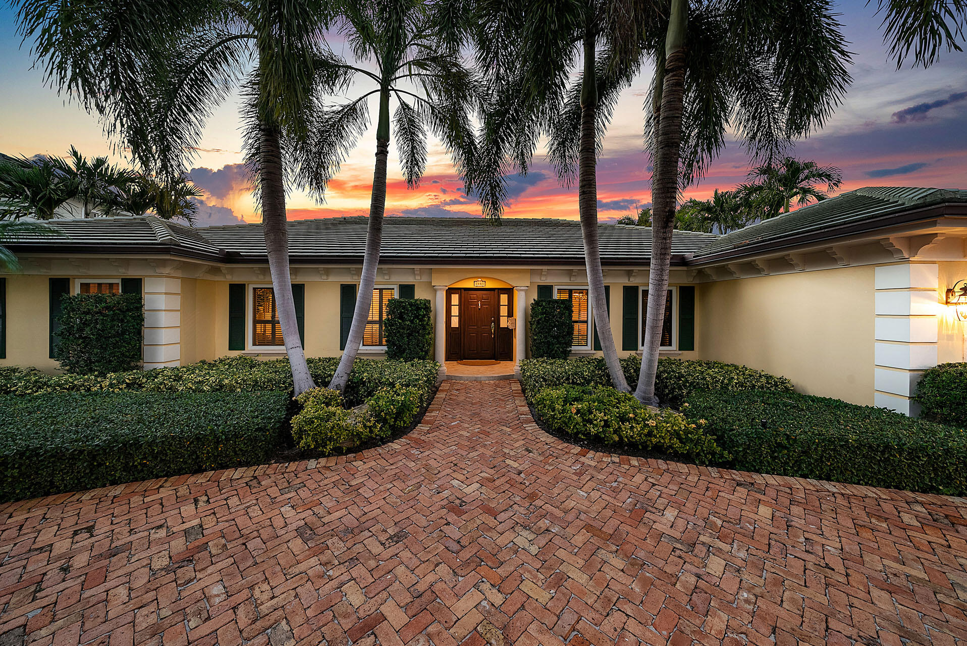 1851 Thatch Palm Drive Boca Raton, FL 33432 - Photo 44 of 62 1851_Thatch_Palm_Drive_Dusk_04