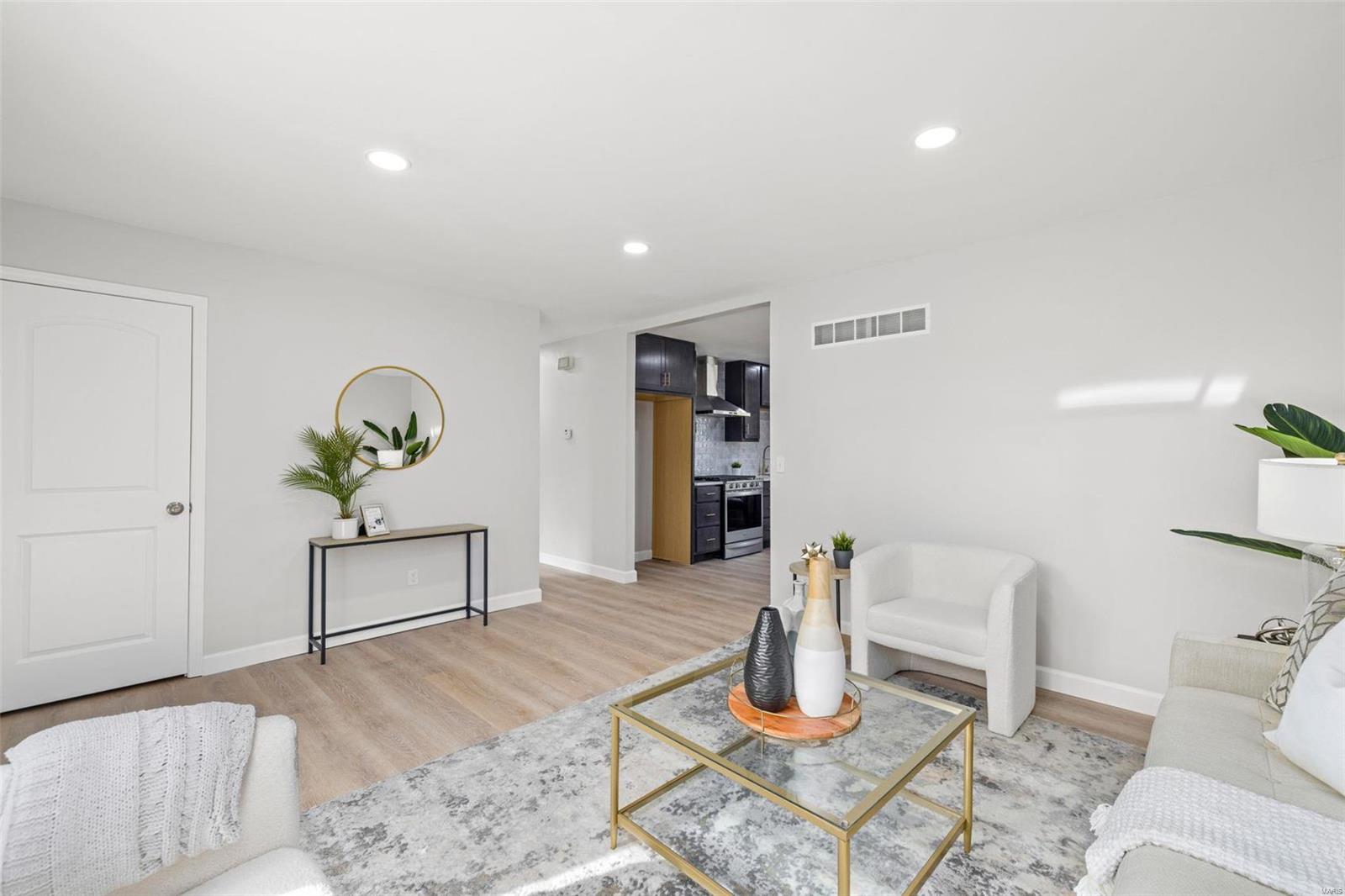 4151 McClay Road St. Charles, MO 63304 - Photo 6 of 20