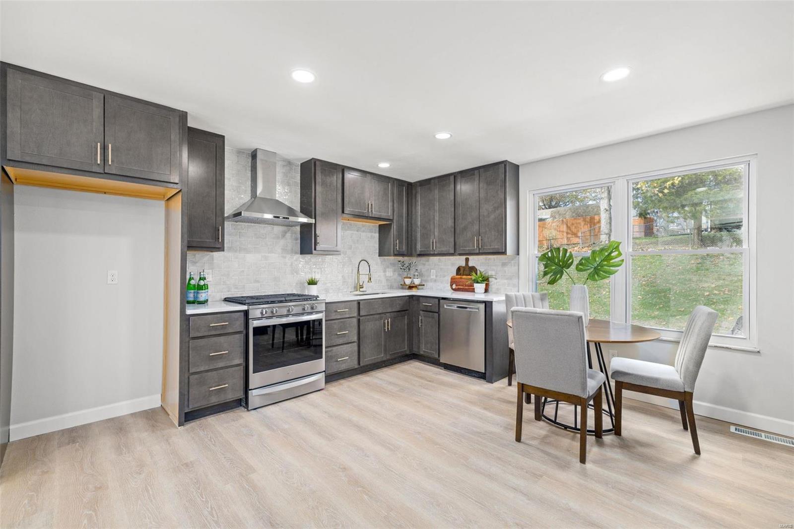 4151 McClay Road St. Charles, MO 63304 - Photo 8 of 20