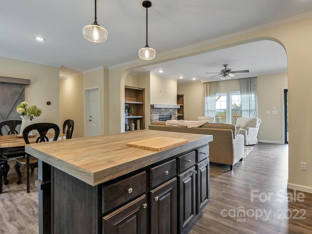 181 Blowhole Road Marshall, NC 28753 - Photo 13 of 45 Gallery Image 13