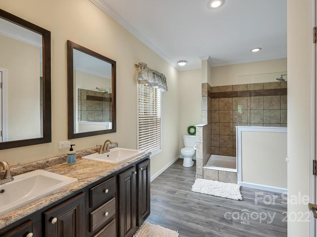 181 Blowhole Road Marshall, NC 28753 - Photo 16 of 45 Gallery Image 16