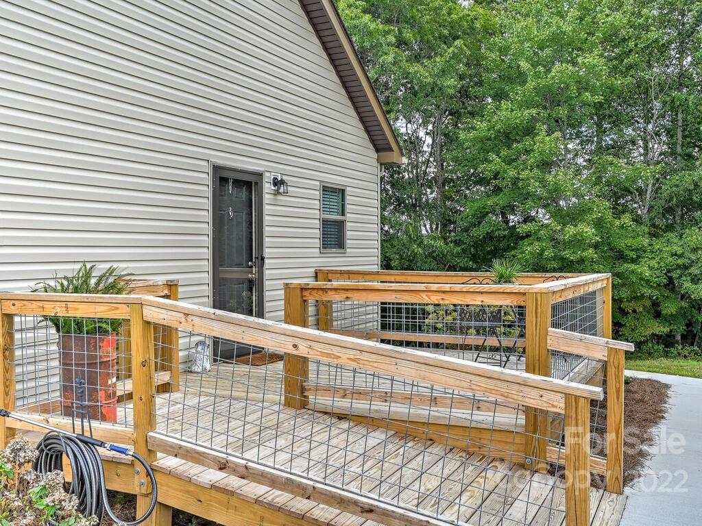 181 Blowhole Road Marshall, NC 28753 - Photo 29 of 45 Gallery Image 29