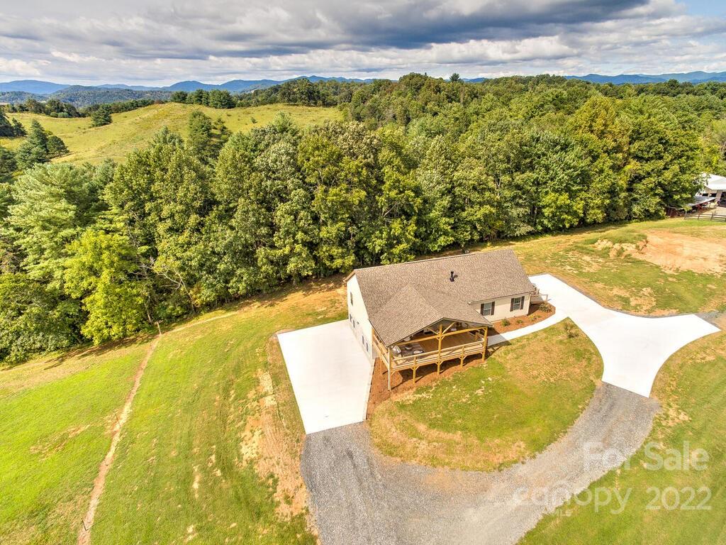 181 Blowhole Road Marshall, NC 28753 - Photo 45 of 45 Gallery Image 45