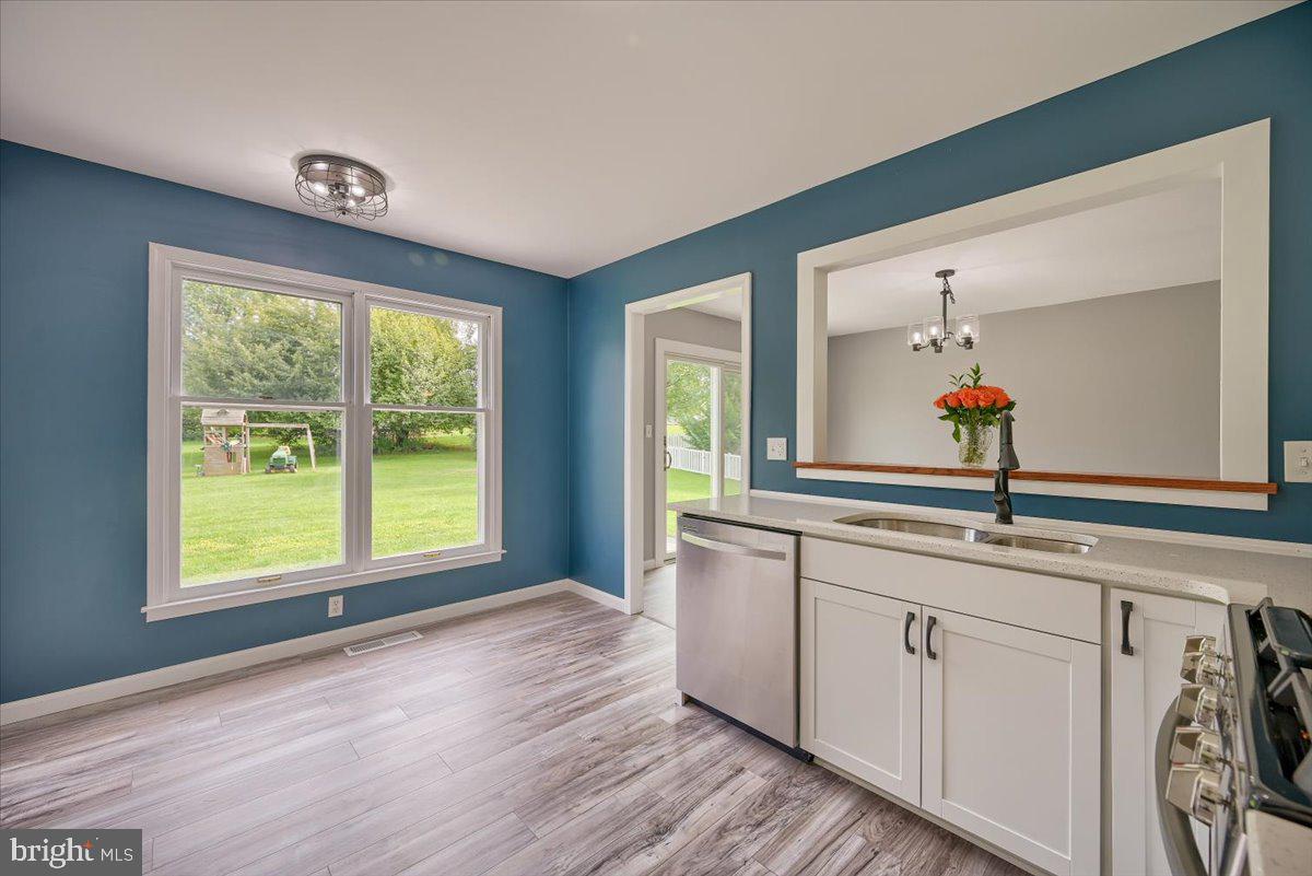 924 Greenlea Road Hershey, PA 17033 - Photo 8 of 34 Gallery Image 8