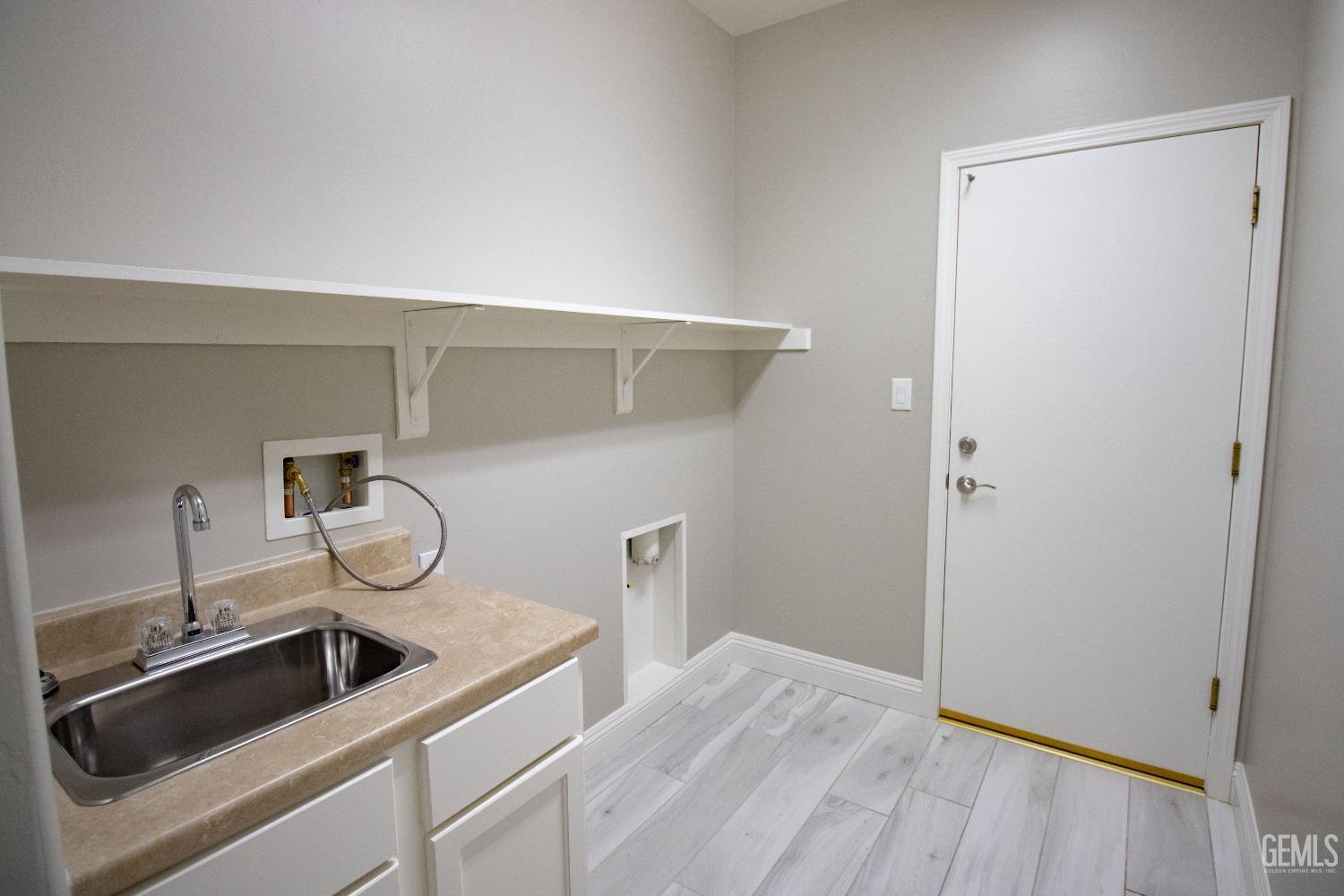 Undisclosed Address Bakersfield, CA 93311 - Photo 21 of 30