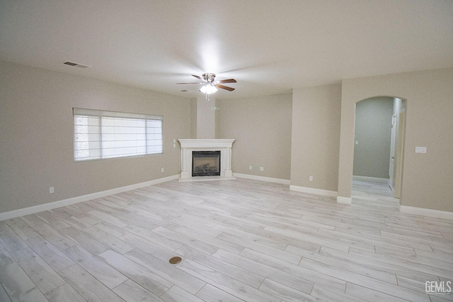 Undisclosed Address Bakersfield, CA 93311 - Photo 5 of 30