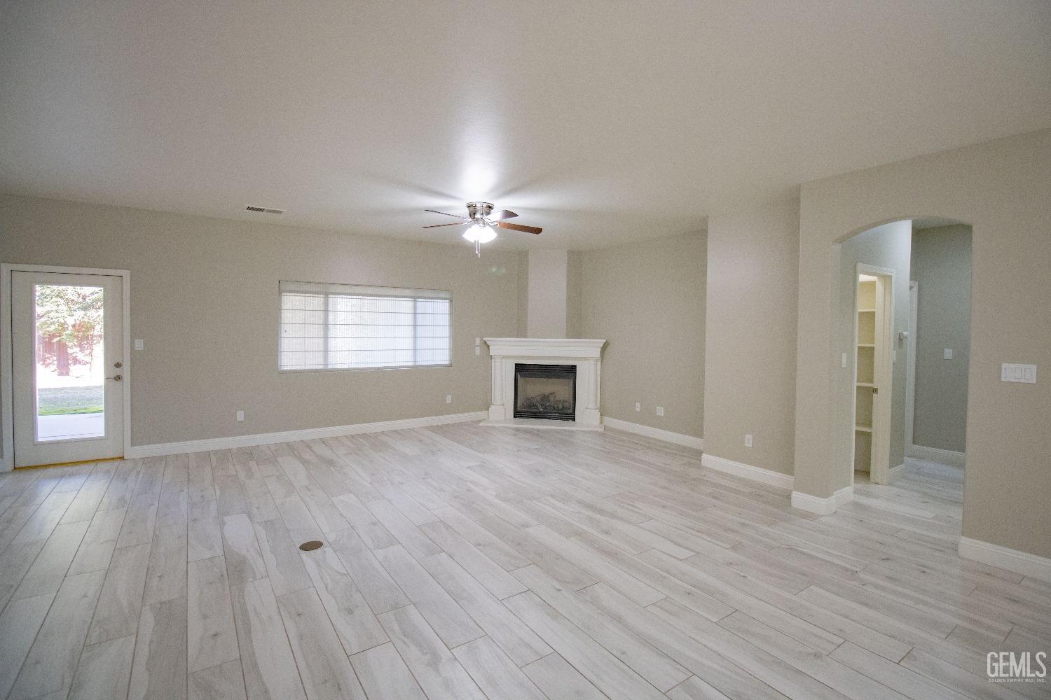 Undisclosed Address Bakersfield, CA 93311 - Photo 6 of 30