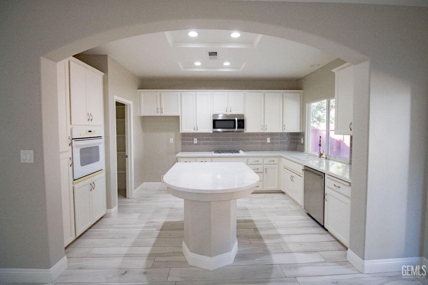 Undisclosed Address Bakersfield, CA 93311 - Photo 8 of 30