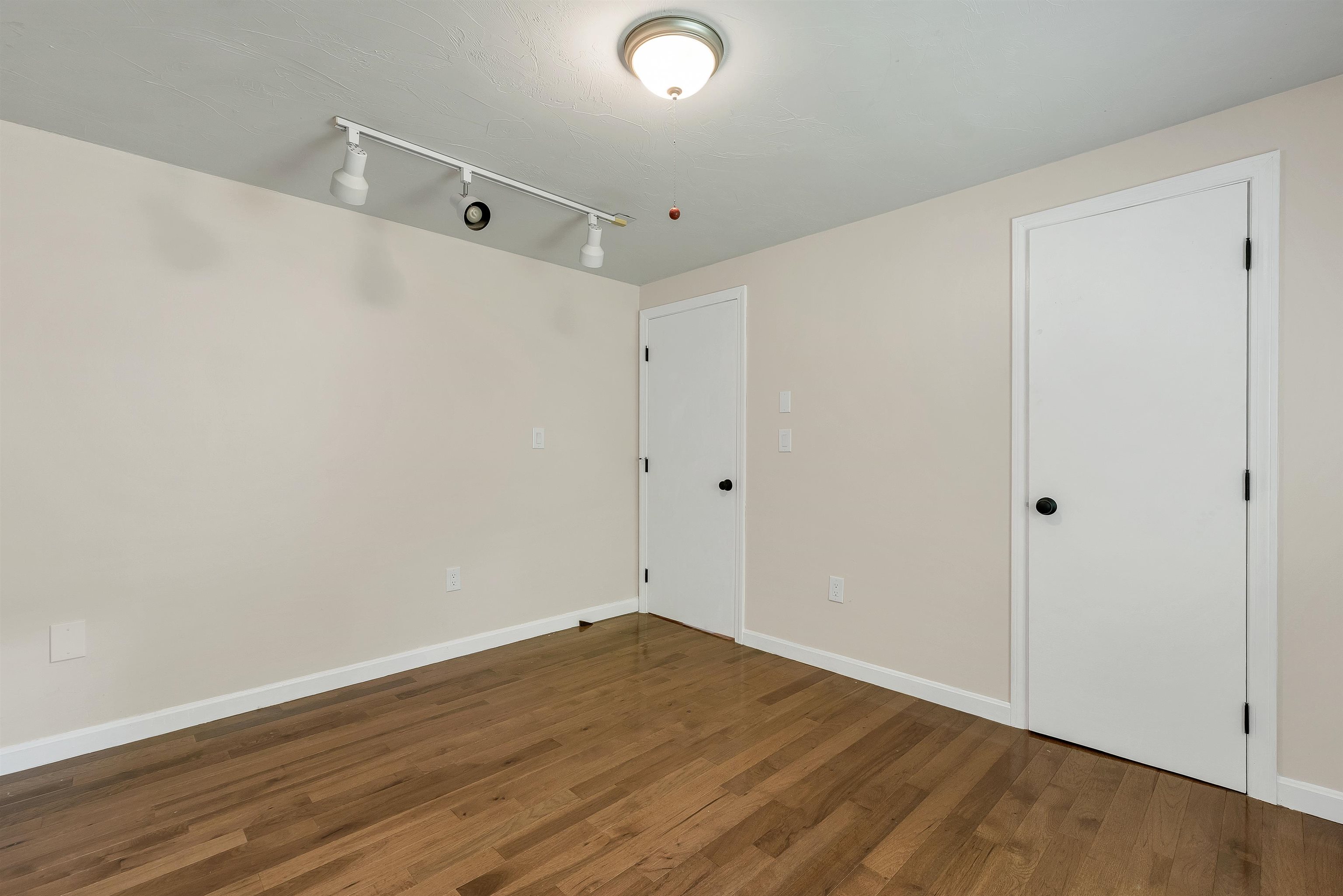 21 Spruce Street Laconia, NH 03246 - Photo 18 of 51