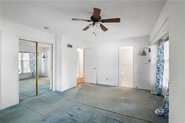 $285,000 | 505 Southwest Murray Road, Lee's Summit, MO 64081