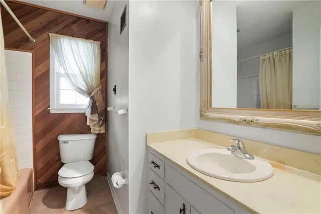 $285,000 | 505 Southwest Murray Road, Lee's Summit, MO 64081