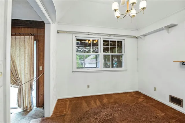 $285,000 | 505 Southwest Murray Road, Lee's Summit, MO 64081