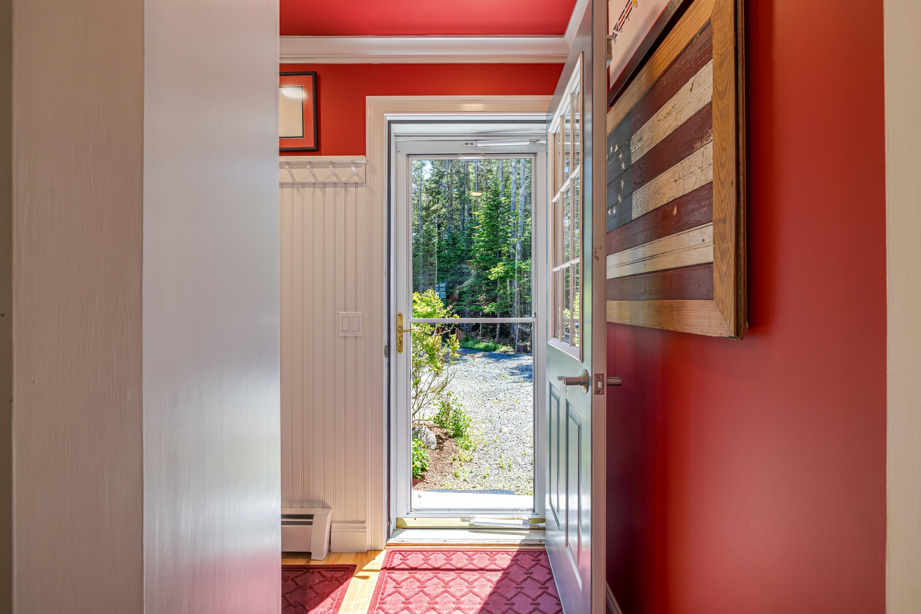 25 B Richardson Road, Unit B Bass Harbor, ME 04653 - Photo 5 of 53
