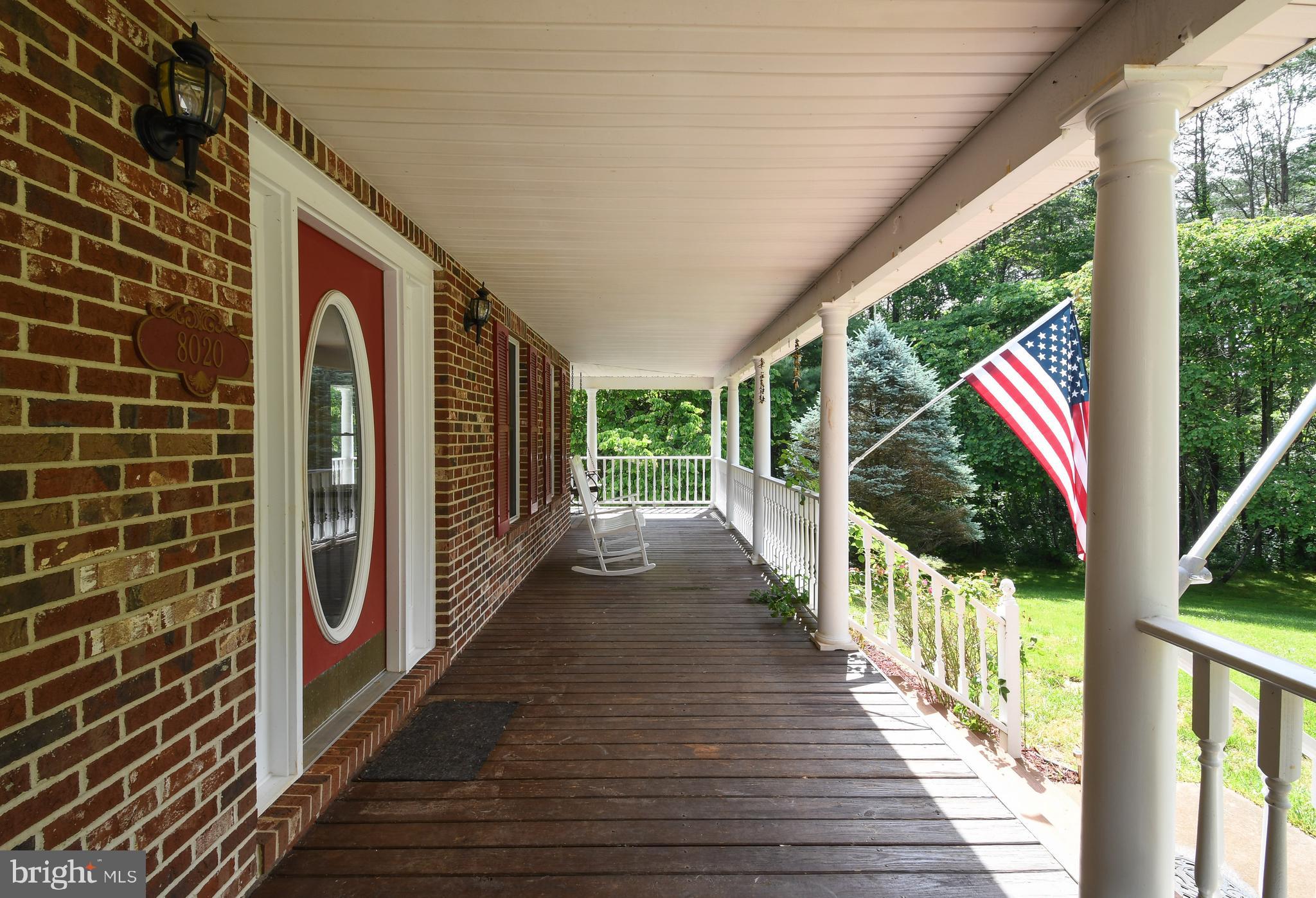 8020 Botha Road Warrenton, VA 20186 - Photo 8 of 53 Front