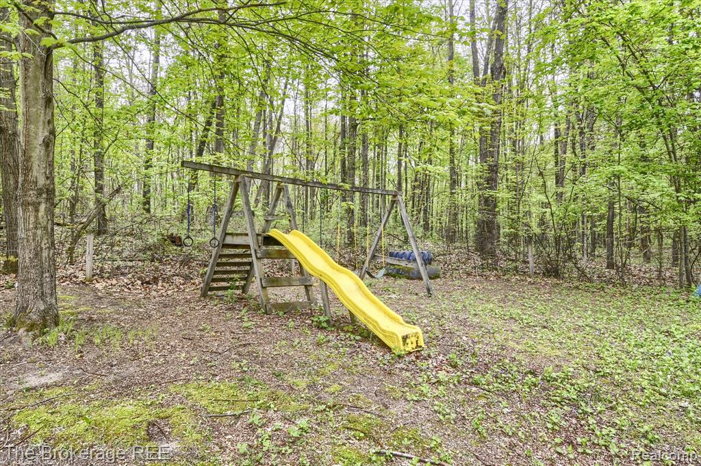 12445 Shaffer Road Davisburg, MI 48350 - Photo 14 of 67
