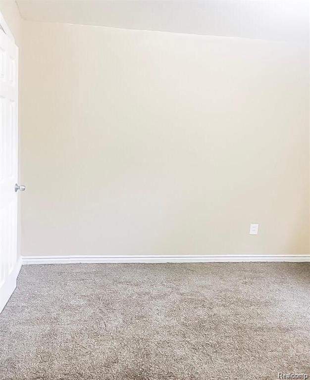 8090 Robson Street Detroit, MI 48228 - Photo 6 of 11