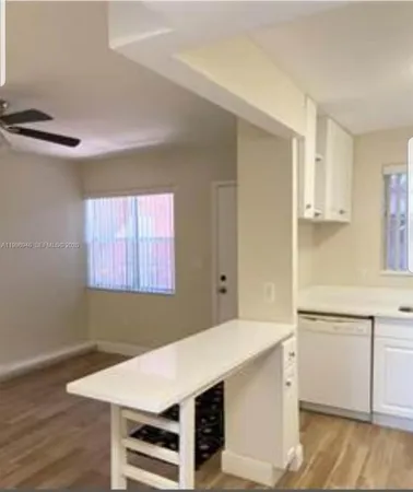 $1,800 | 12500 Northeast 5th Avenue, Unit 309, North Miami, FL 33161