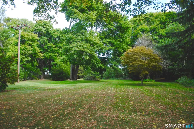 $1,700 | 60 Grove Street, Unit B, Clinton, CT 06413