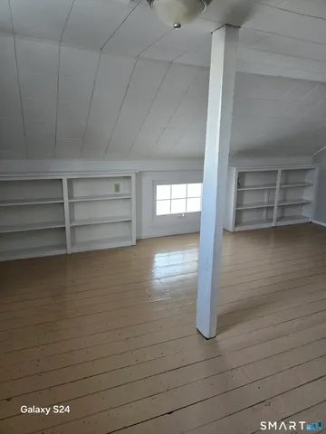 $1,700 | 60 Grove Street, Unit B, Clinton, CT 06413