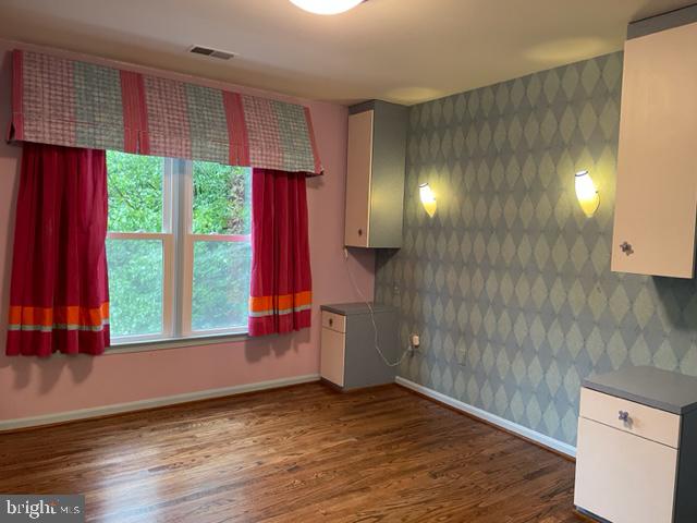 9419 Spruce Tree Circle Bethesda, MD 20814 - Photo 19 of 26 Bedroom three